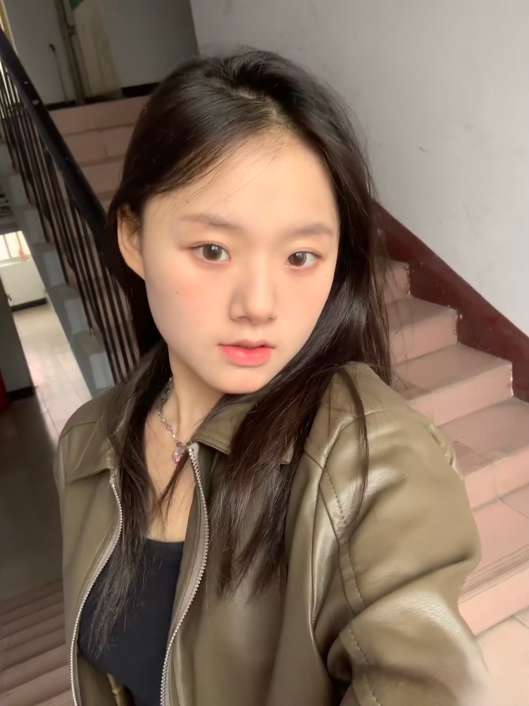 安阳自带公寓的小姐姐