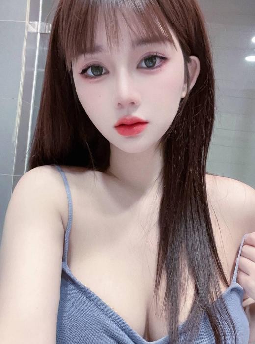 温州咪咪很圆很大实实在在胯下玩物