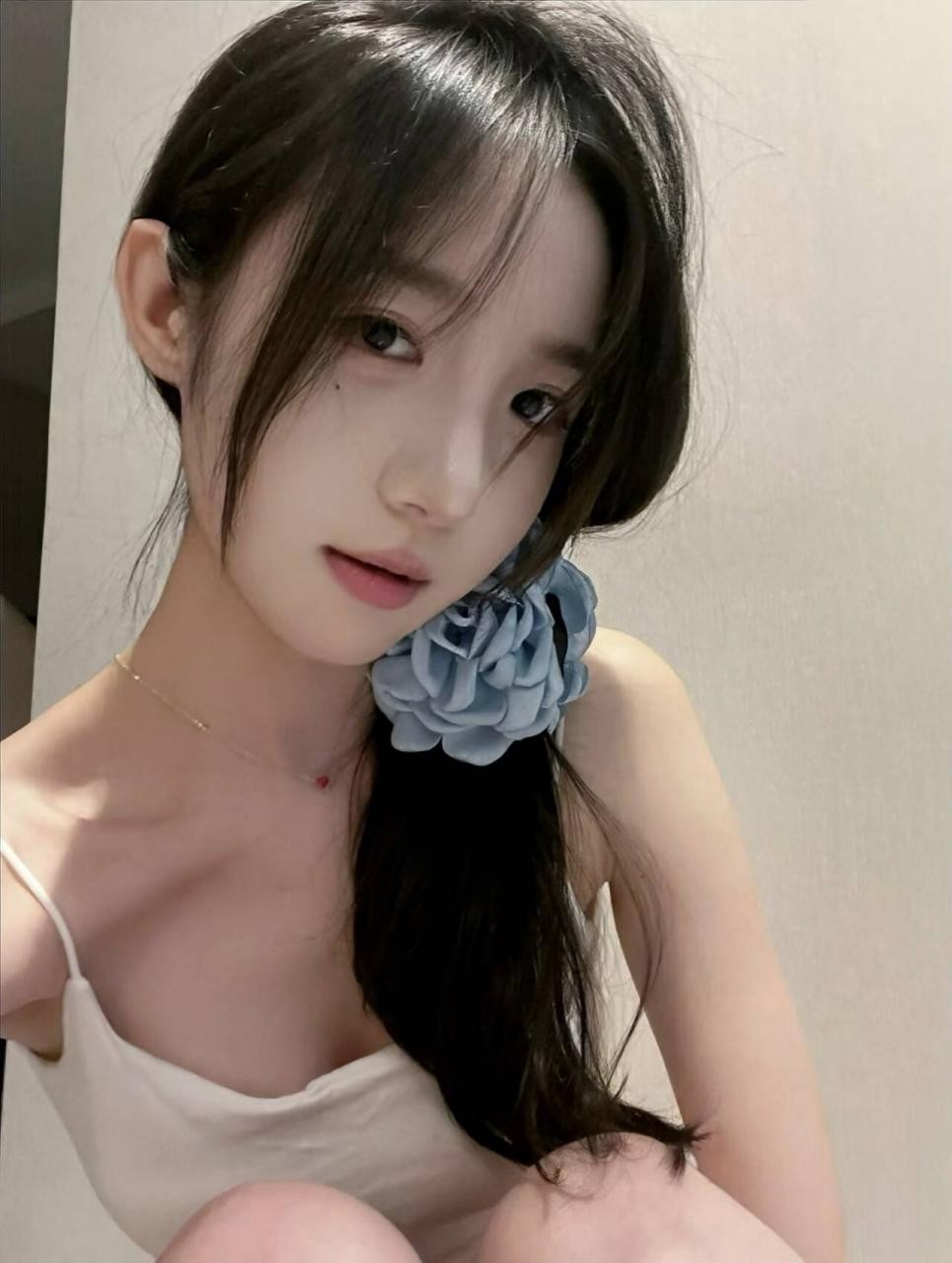 宁波真实粉嫩鲍鱼年轻美女