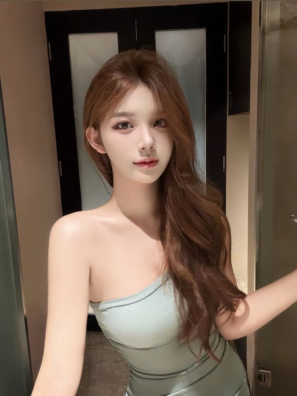 优优宝藏妹子值得屌入