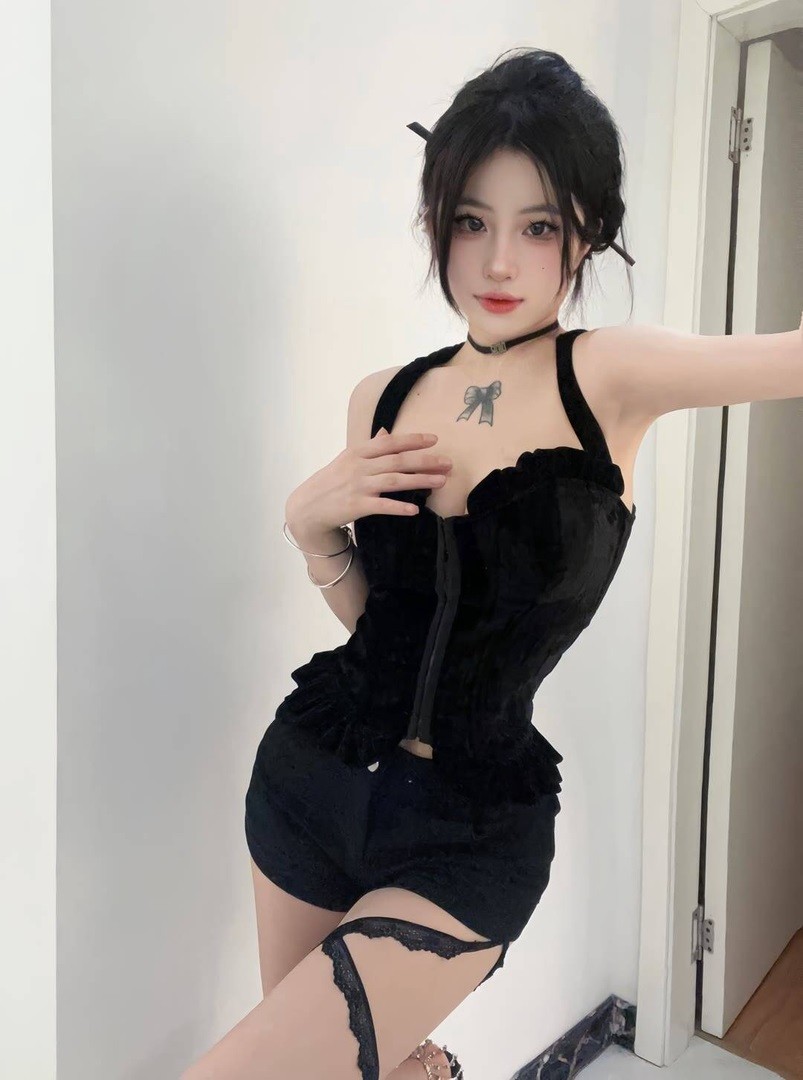 万柏林火辣的尤物  骚话不断