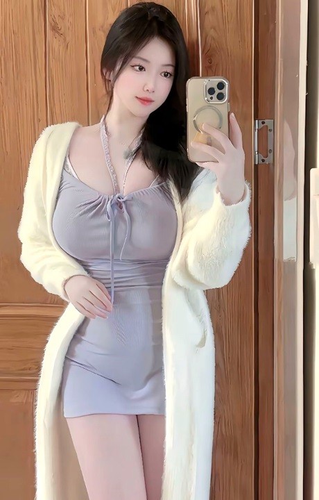 七里河高挑翘臀御姐  可深喉