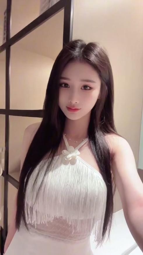 【烟台】性感嫩妹颜值惊艳诱人