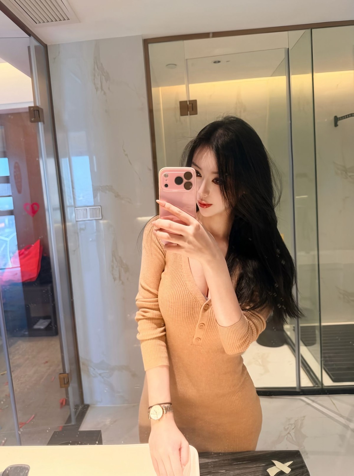 榨汁美娇娘值得一肏