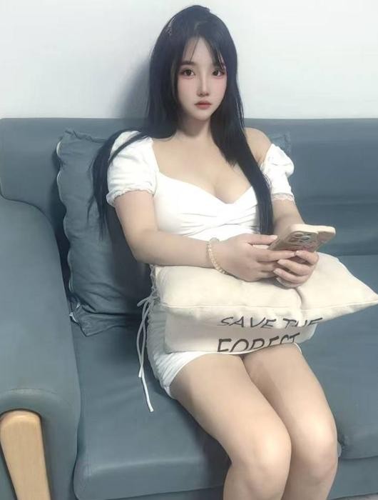 昆山靓妹任由你干过瘾的不得了