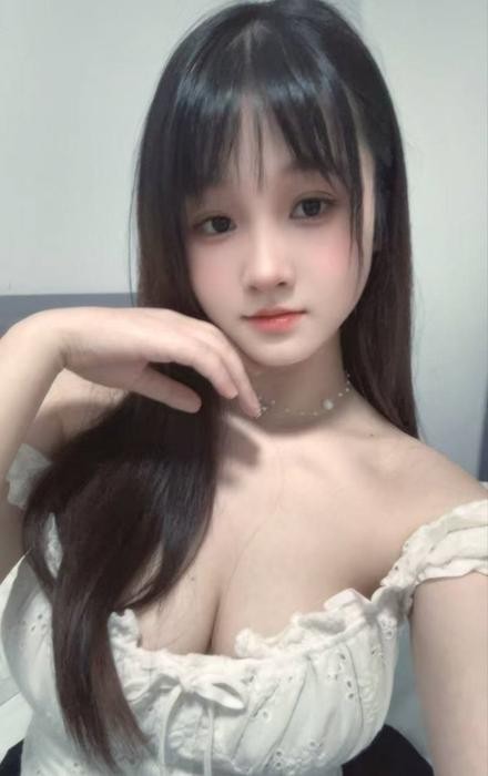 泉州奶头十分粉嫩小穴很紧致