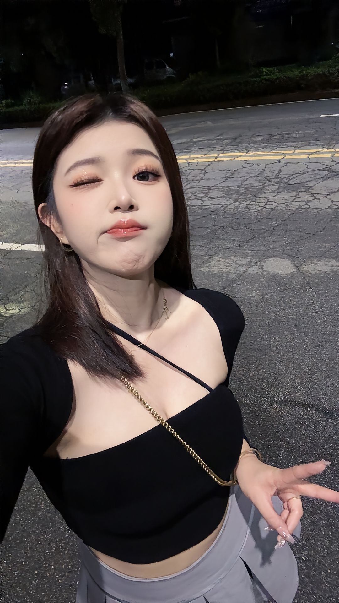 可爱骚妹安安有做大活