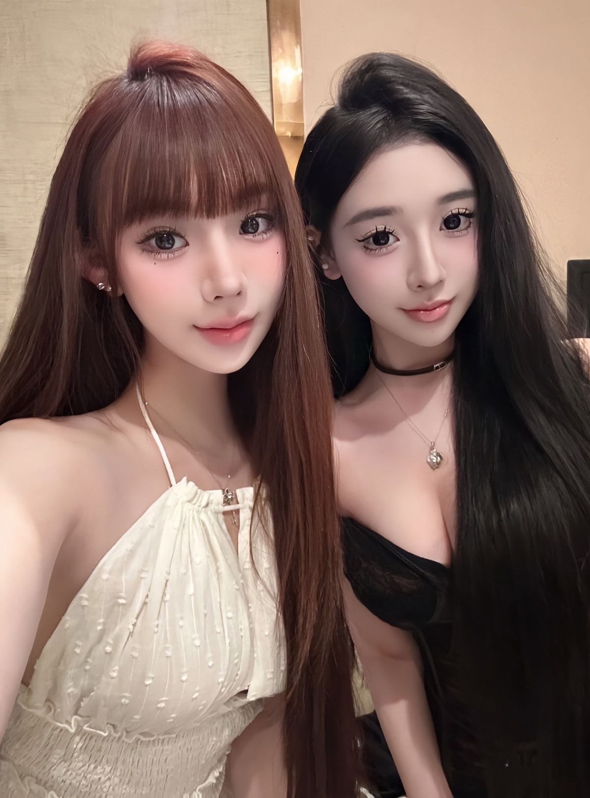 闺蜜俩双飞玩法爽爆屌