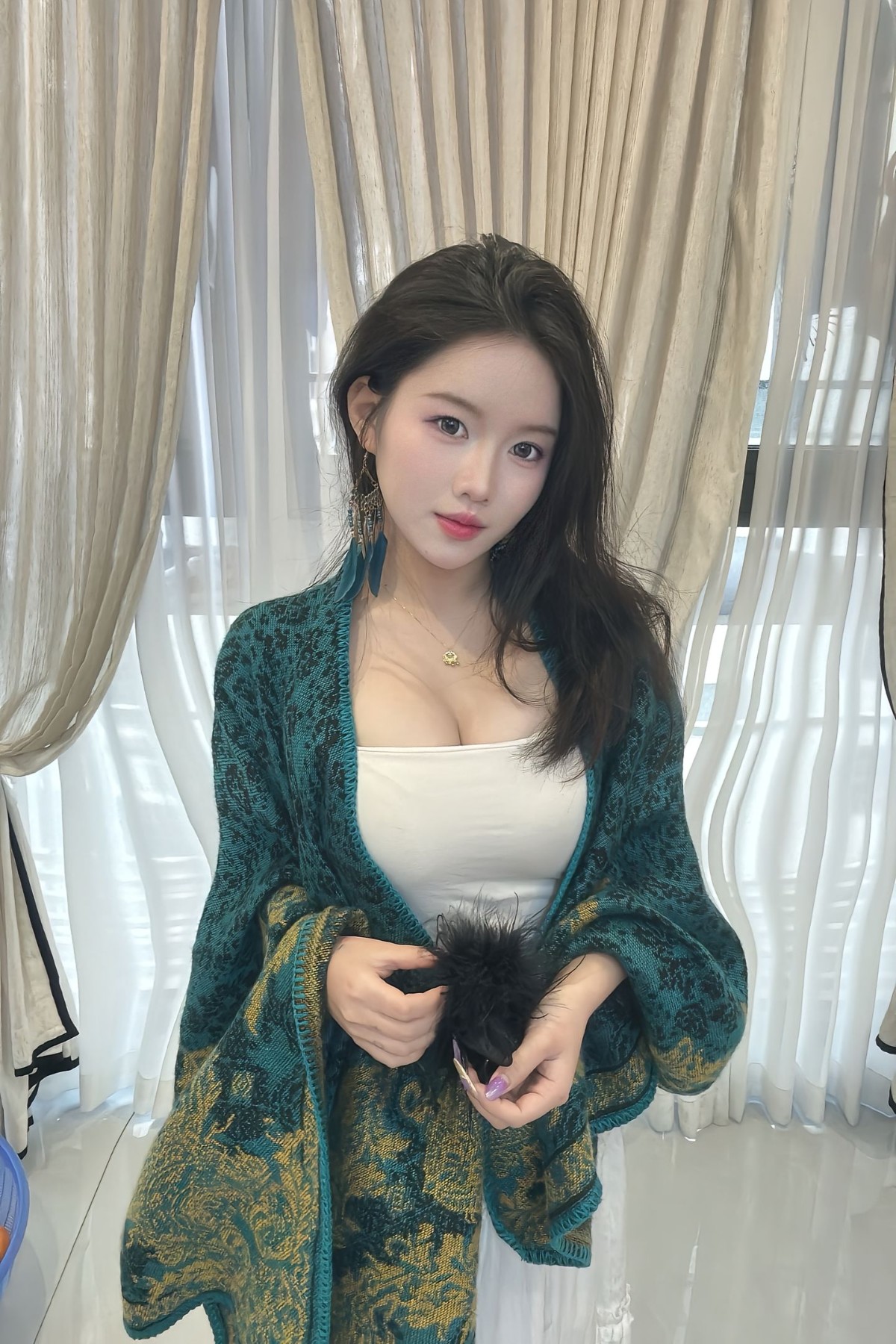 吃上细糠了 超美的小姐姐