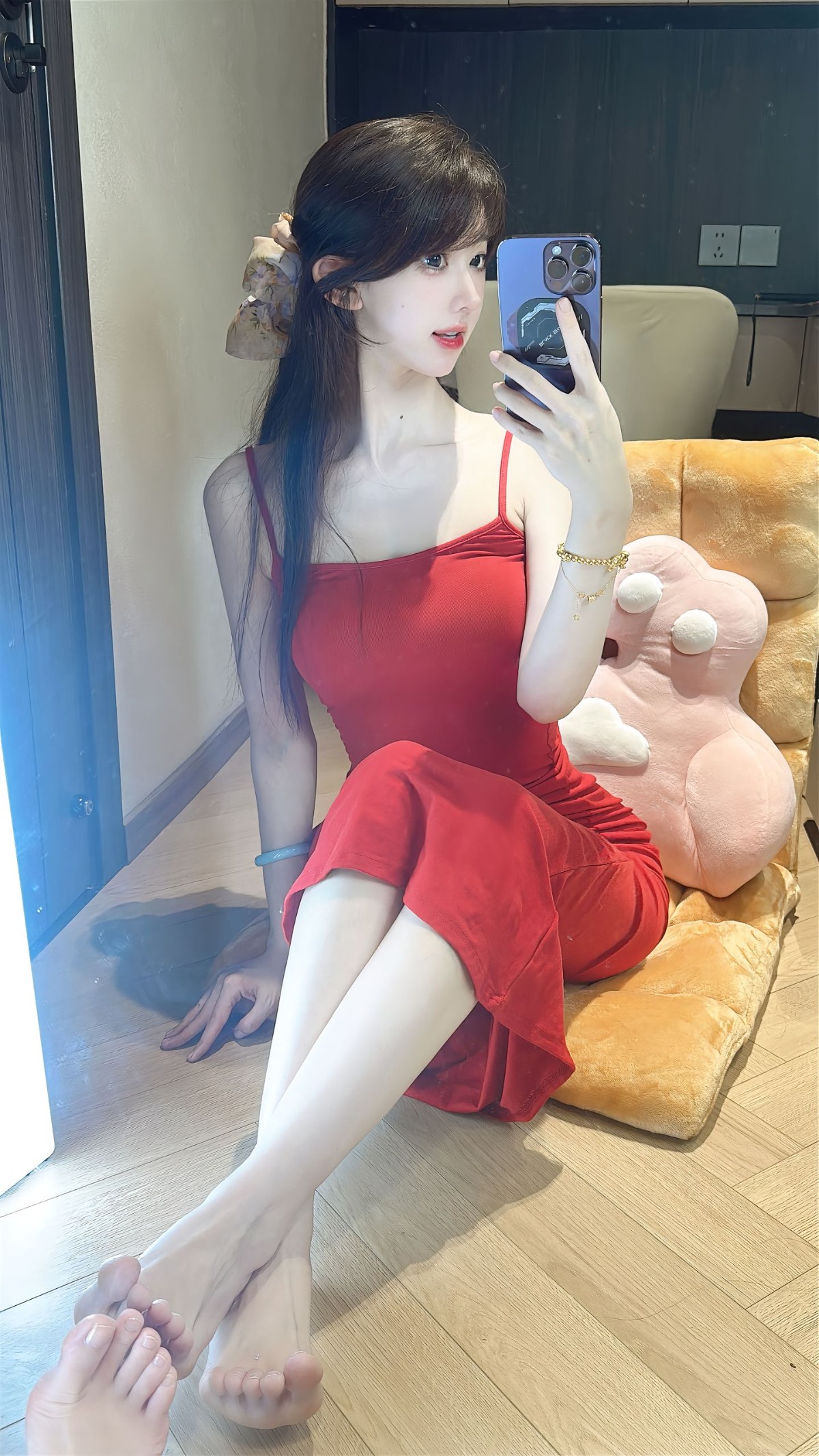 刚入行小美女奶粉逼嫩