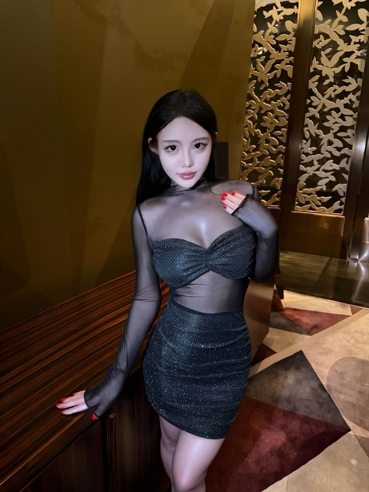 大胸小姐姐嗦屌爽服务有水准