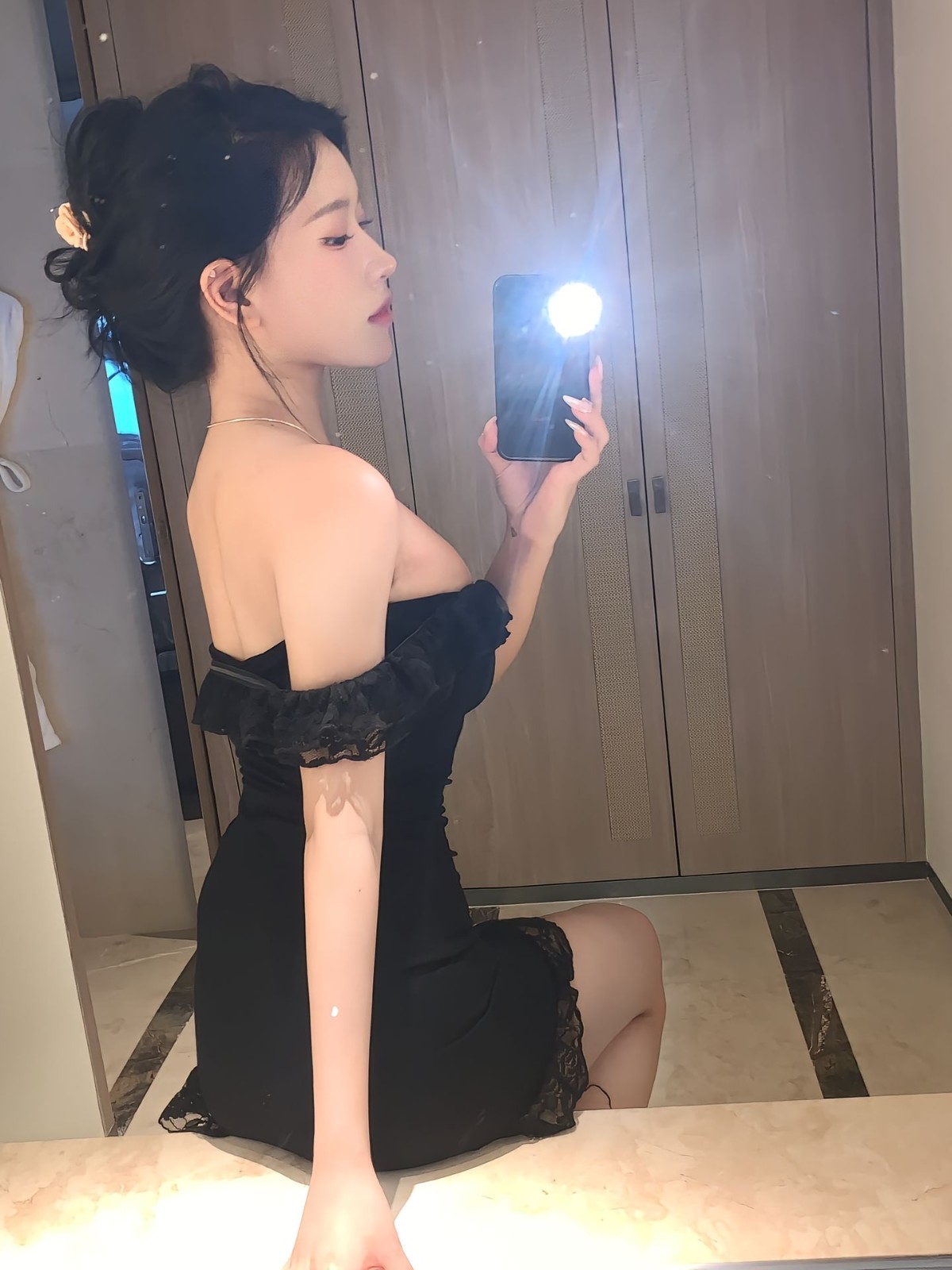 青浦大胸货嗦屌舌吻真是懂男人！