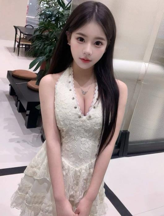 郑州脸蛋相当正点奶子也大