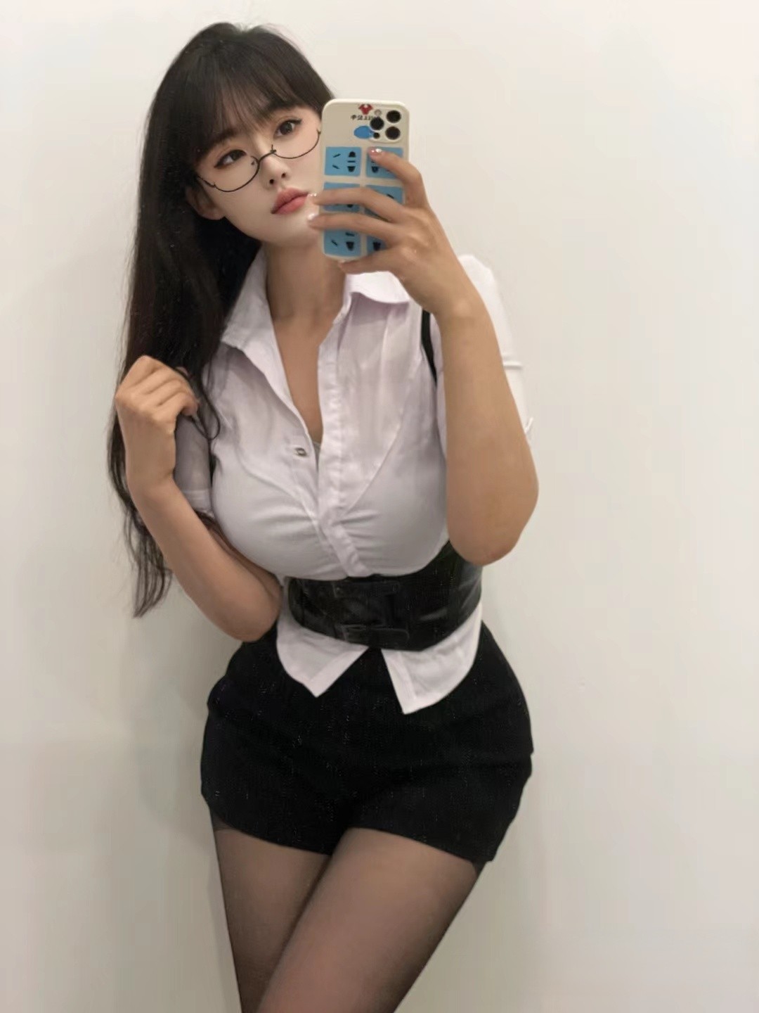 仓山区高挑惊艳妹子借钱都要去体验