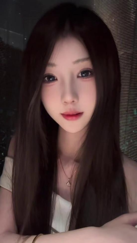 大同嫩妹颜值果然惊艳诱人