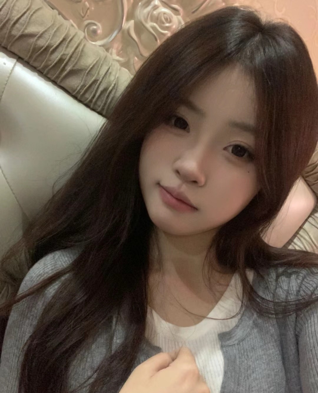 惠阳区嫩妹很害羞下面很紧