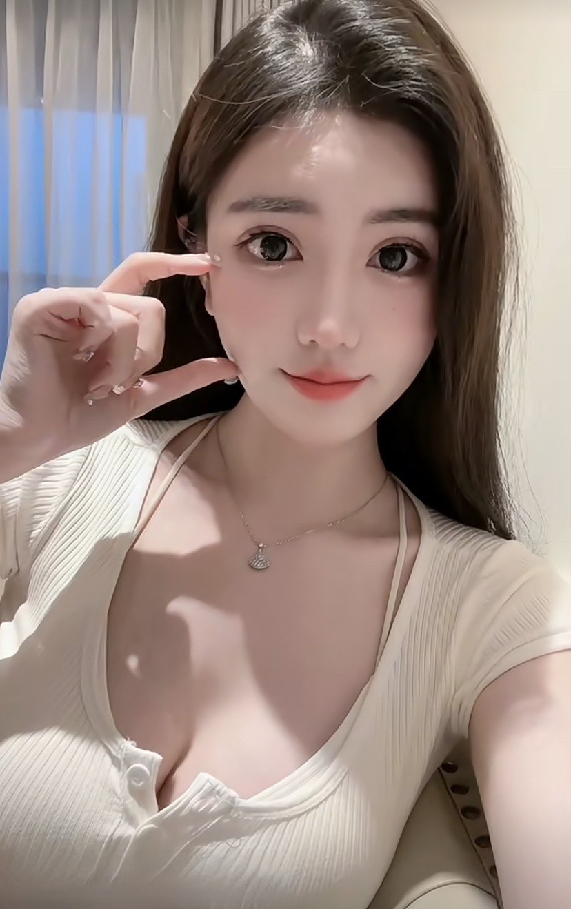 如此娇物如何不爱（白净靓丽)