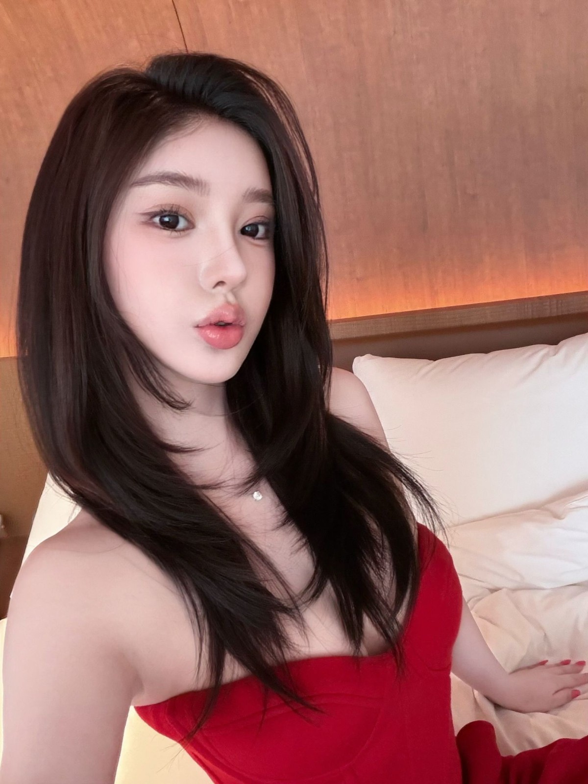 和这样的美女床上缠绵是一种享受