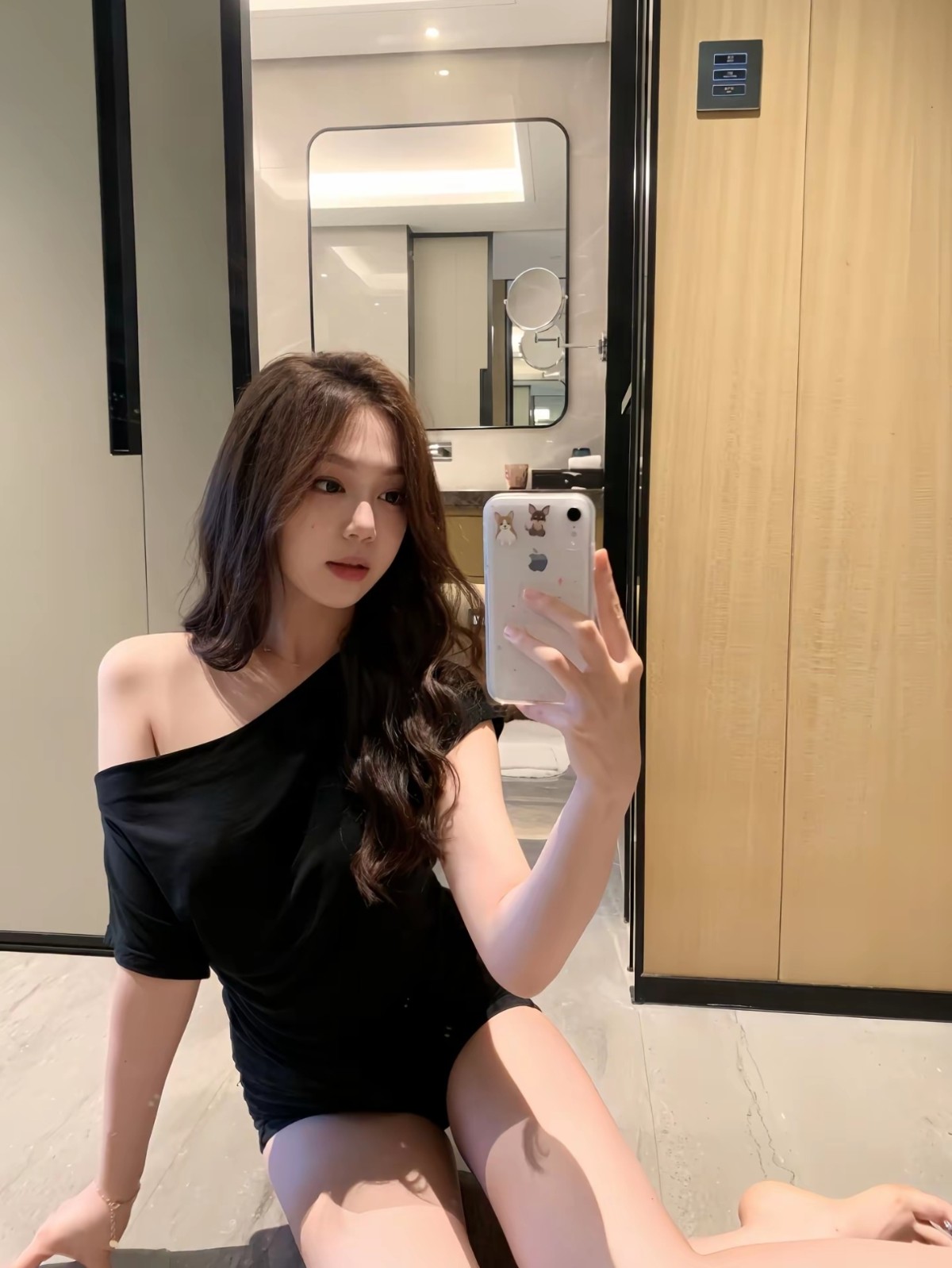 娜娜奶子挺小穴粉操她错不了