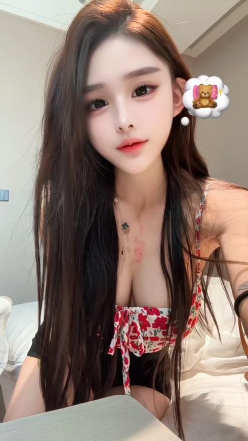 宁波性感小网红让人非常着迷