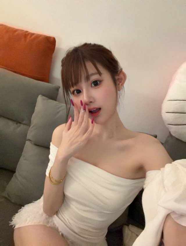 朝阳区纯正嫩货  搞完太尽兴了