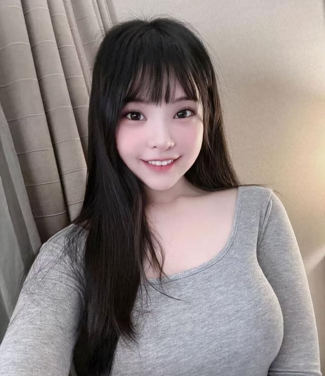 丰满D乳年龄不大技术却很棒