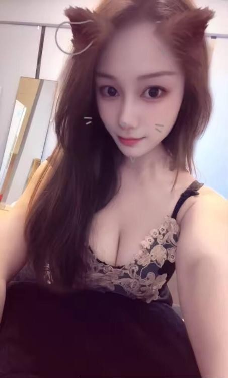 【乌苏市】小姐姐身段很是完美值得冲