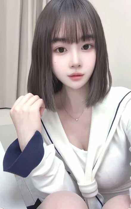 上海松江长得很水灵的妹子