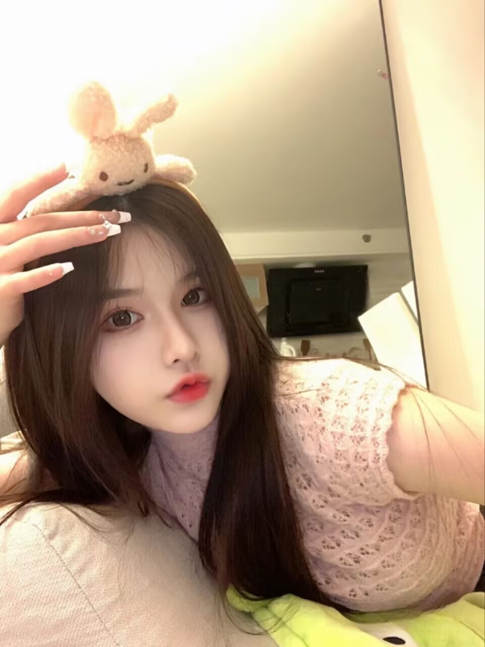 值得二返的女人床上表现非常不错只管享受就完了